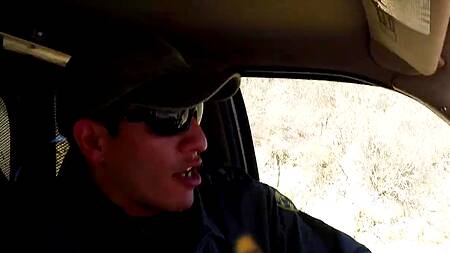 Пограничник оприходовал на улице незаконную эмигрантку