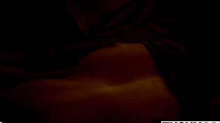 Сестры удовлетворяют фантазии, трахаясь с отчимом в попки