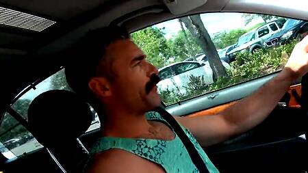 Привез телку в купальнике к себе и страстно её поимел