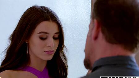 Красивое анальное порно с обворожительной Lana Rhoades