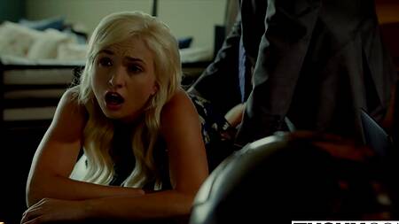 Учитель отшлепал студентку и трахнул её в попку