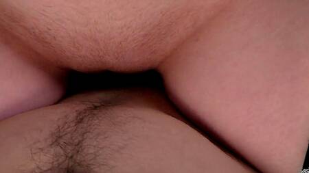 Оприходовал с порога русскую девку в сексуальных колготках