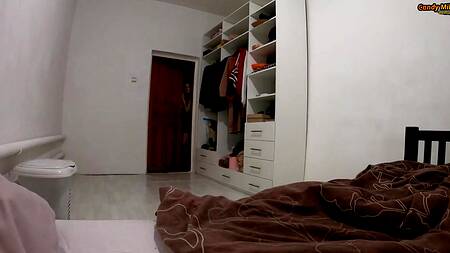 Братишка снял от первого лица как вздрючил молодую сестру