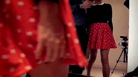 Русской телке захотелось секса в примерочной