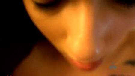 Сводная сестра просит сделать массаж ног, а брат ласкает её киску