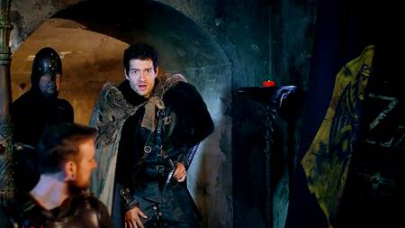 Порно пародия на Игру престолов с сексом втроем