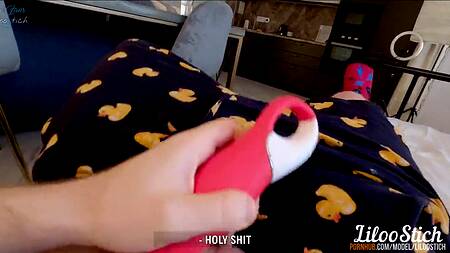 Пацан наслаждается узким аналом любвеобильной сестры