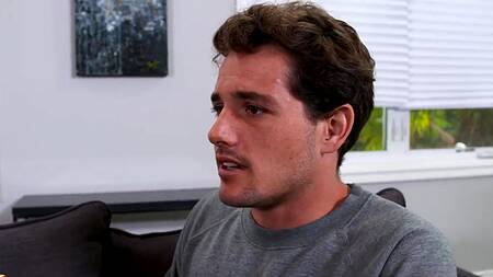 Зашел в гости к подруге матери и поимел её