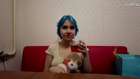 Парочка бурно потрахалась в ванной после длительного расставания