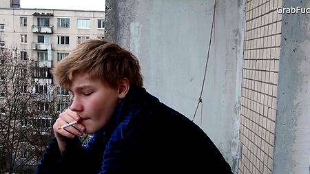 Парочка бурно потрахалась в ванной после длительного расставания