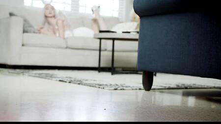 Девушка с крыльями ангела подарила мужчине незабываемый оргазм