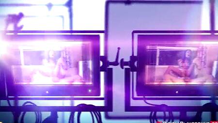 Молодой сосед застает милфу за дрочкой в душе и трахает её