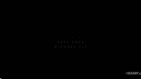 Босс вечером занимается нежным сексом с работницей