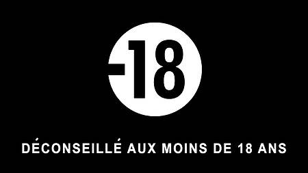 Фильм:  Три бляди под одной крышей (2020)