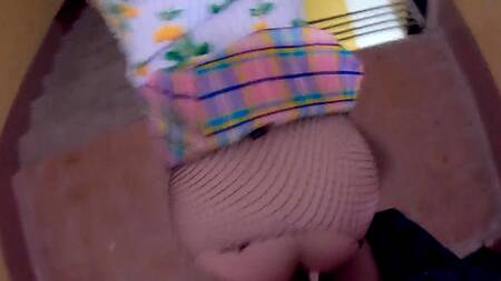 Мы ещё даже не познакомились, а она уже трахнула меня в подъезде  Модель:Amanita Tomato  Категория: русское