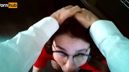 Начальник пялит раком секретаршу в сексуальных колготках