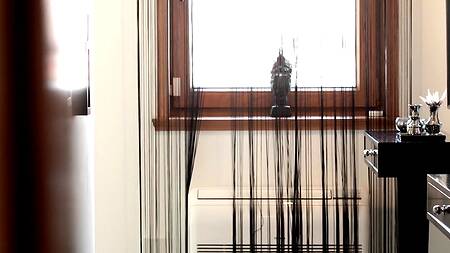 Незабываемый анальный секс двумя девушками в красивом белье