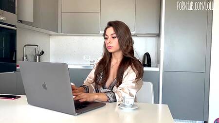 Красивый русский секс в обворожительной пышногрудой девушкой