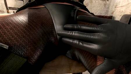 ч1 Жёстко разрывает анус связанной брюнетки