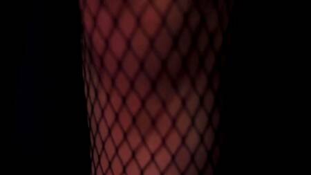 Сделал куни блондинке в колготках перед долгим изнурительным сексом