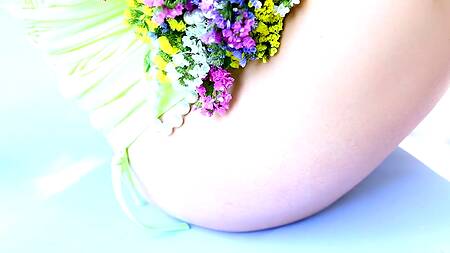 Сногсшибательная эротика с прекрасной молодой блондинкой