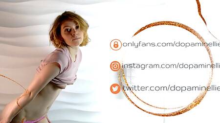 Классный секс от первого лица со спящей русской рыжеволосой девушкой