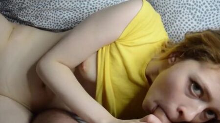 Классный секс от первого лица со спящей русской рыжеволосой девушкой