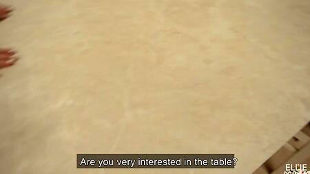 Рыжая бестия оргазмирует на члене мускулистого красавчика