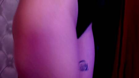 Отодрал в три дырки горячую стриптизёршу с очень классной фигурой