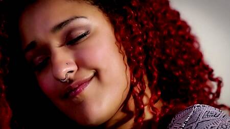 Фильм: Лесбийские Приключения Старых Женщин и Молодых Девушек 9