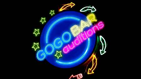 Выебал узкоглазую стриптизершу и накончал ей полный рот с спермы