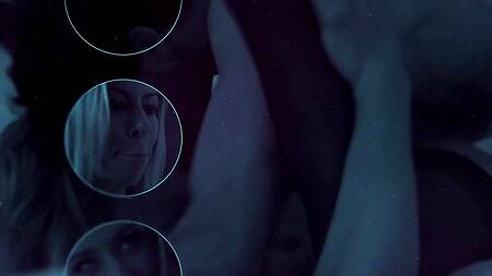 Сногсшибательная милфа соблазнила молодого самца заняться сексом