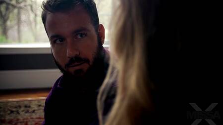 Девушка с маленькой грудью отдалась раком бородатому мужчине