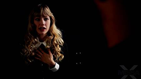 Девушка с маленькой грудью отдалась раком бородатому мужчине