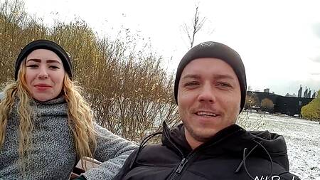 Запикапил и выебал перед камерой молодую нимфу с классной жопой