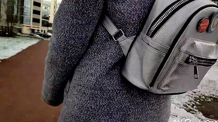 Запикапил и выебал перед камерой молодую нимфу с классной жопой