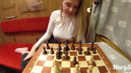 Запикапил в поезде русскую девку и страстно отымел в вагоне купе