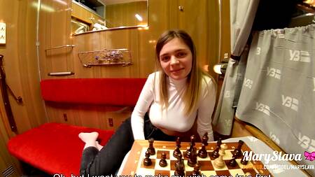 Запикапил в поезде русскую девку и страстно отымел в вагоне купе