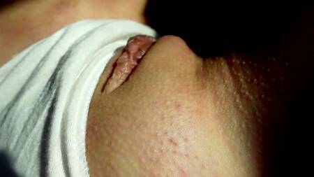 Русская пара наслаждается обоюдным оральным сексом в автомобиле