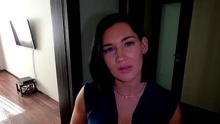 Крепкий самец жарит сзади голубоглазую милфу с классной задницей