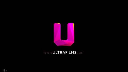 Красивое лесбийское порно на улице с прекрасными блондинками