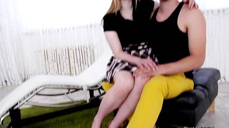 Куколд прибалдел от секса своей девушки с огромным негритосом