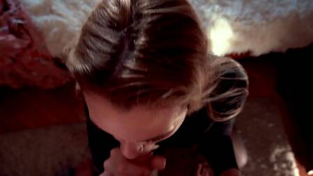 Незабываемый секс от первого лица с очень красивой русской девушкой