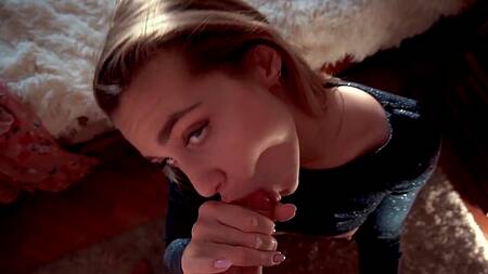 Незабываемый секс от первого лица с очень красивой русской девушкой