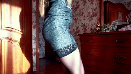 Незабываемый секс от первого лица с очень красивой русской девушкой