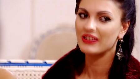 Фильм:  Замужняя Женщина. Зов Страсти (с русским переводом)