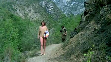 Фильм: Estivantes En Chaleur (1979)