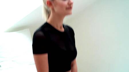 Секс-фитнес с любвеобильной русской молодой блондинкой Eva Elfie