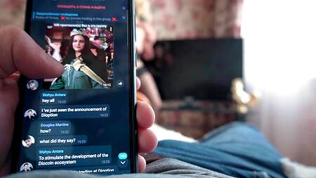 Показала нижнее белье и сразу запрыгнула на вставший хуй бойфренда