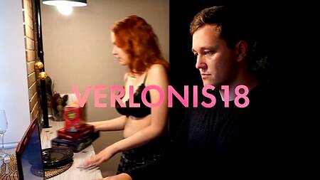 Рыжая нимфа отдалась на против куколда и проглотила порцию спермы